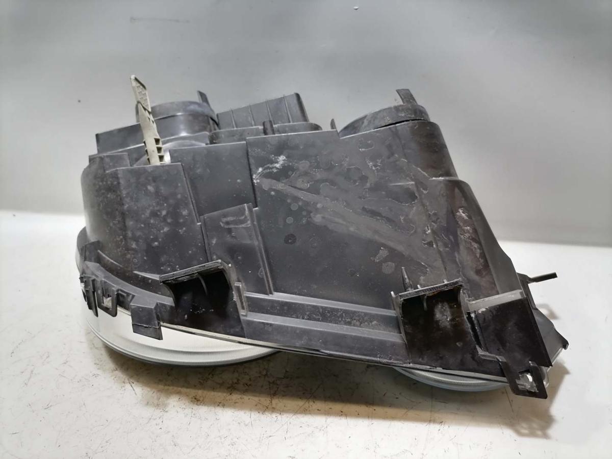 VW Polo 9N1 original Scheinwerfer vorn links Halogen Bj.2004